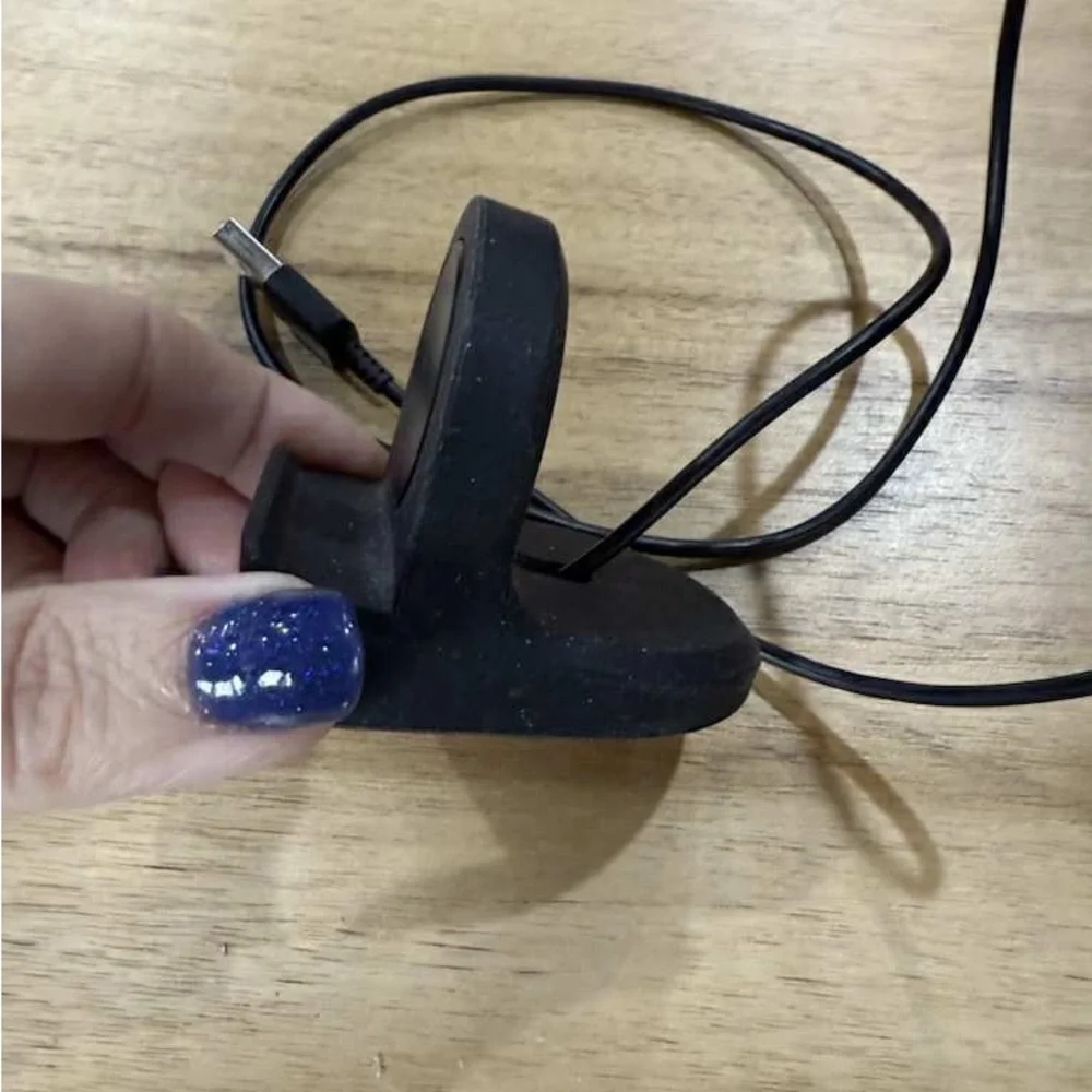 Galaxy Wireless Watch Charger & Stand Gently Used